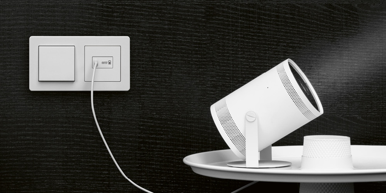 Ladegerät USB PD 60 bei Relais Elektrohandwerk GmbH in Elstra OT Rauschwitz